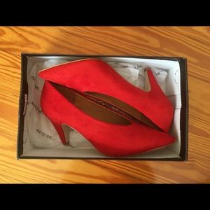 Red Pointed-toe Heels